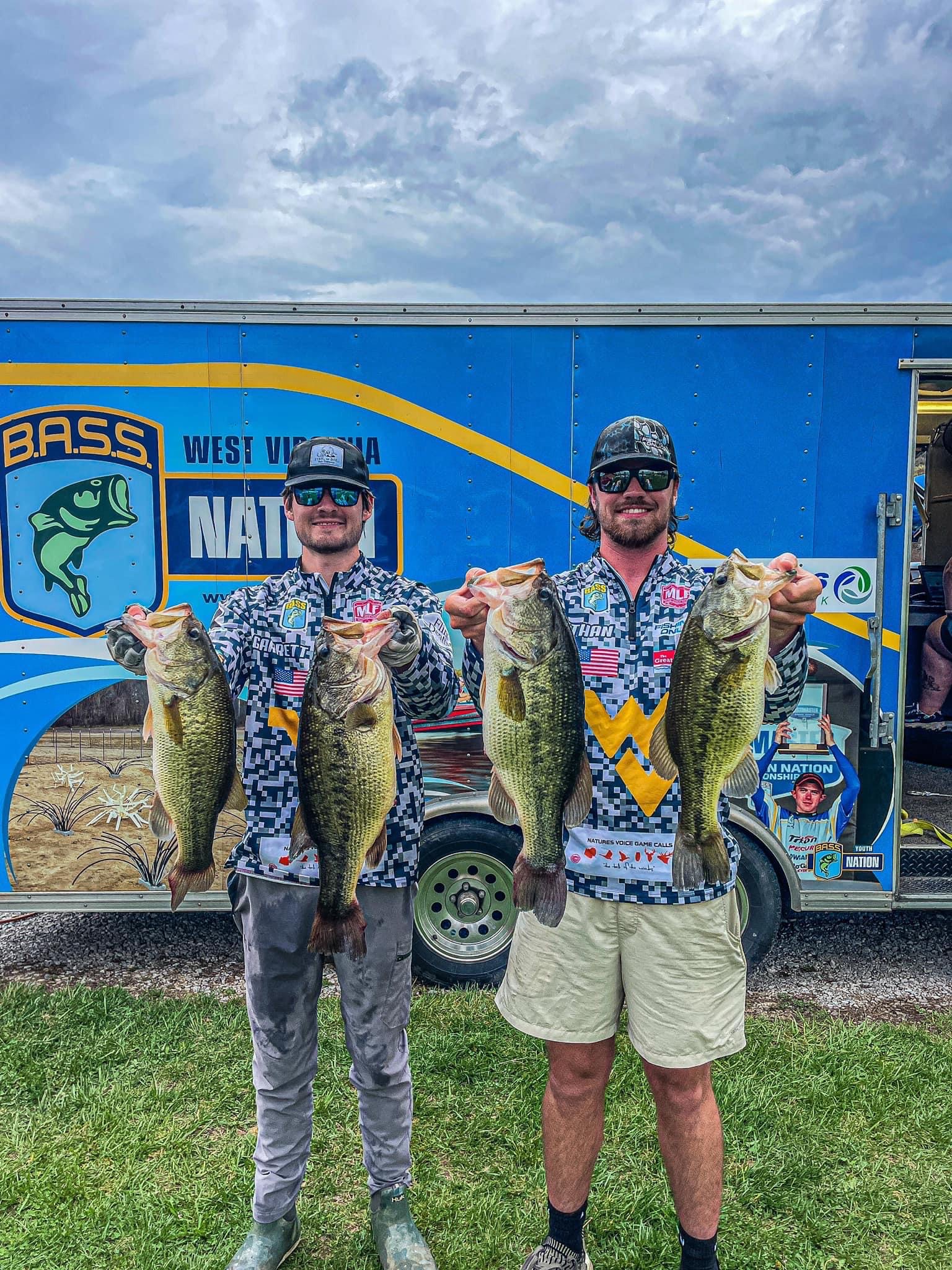 Read more about the article Perry and Thompson top college field with 22 pound bag at Stonewall Jackson