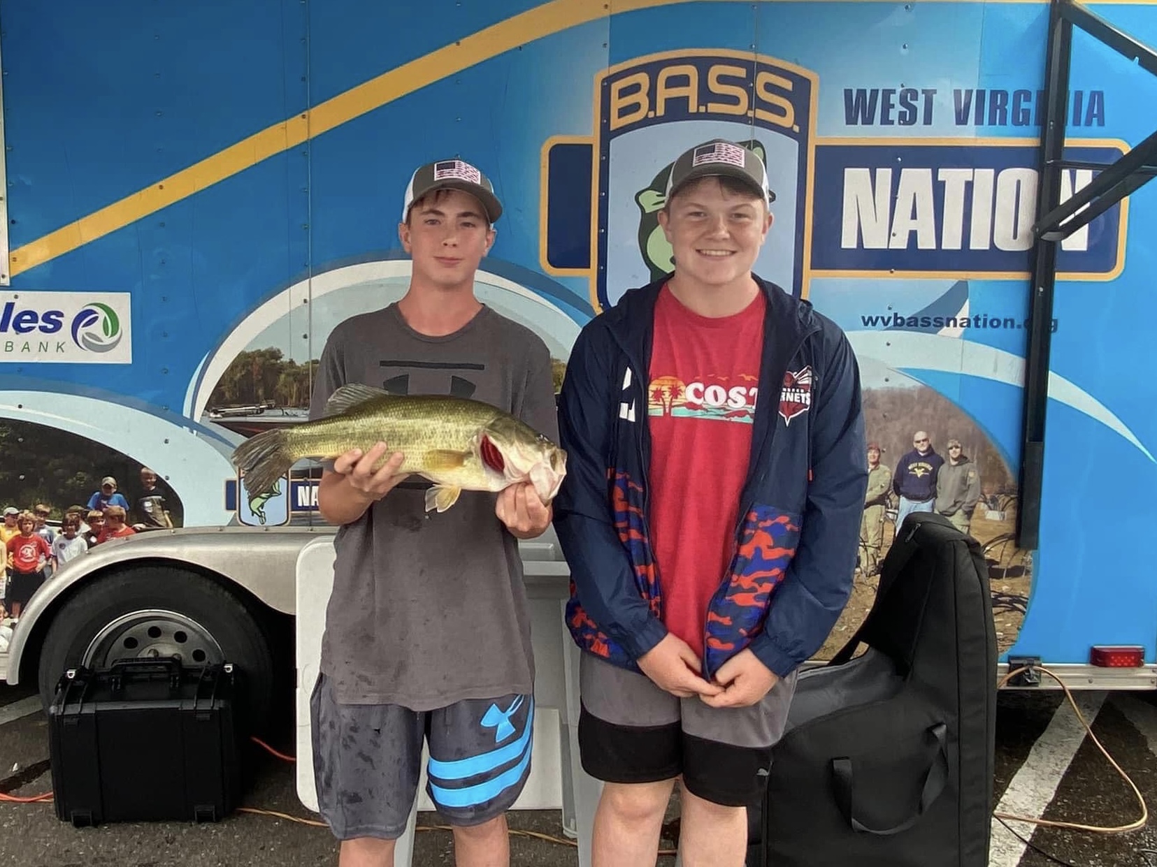 Read more about the article Huggins and Michael win BASS Nation of WV High School event on Kanawha River